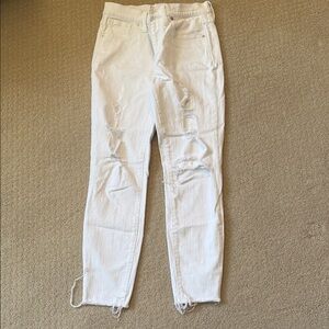 Madewell 9” high rise, skinny crop size 27 White Distressed Jeans